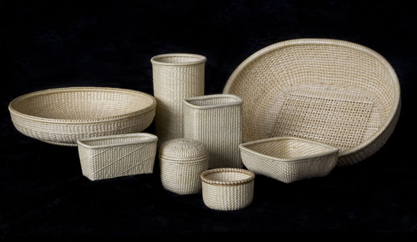 Bill Roeder traditional German fine-sken willow basketry - group picture